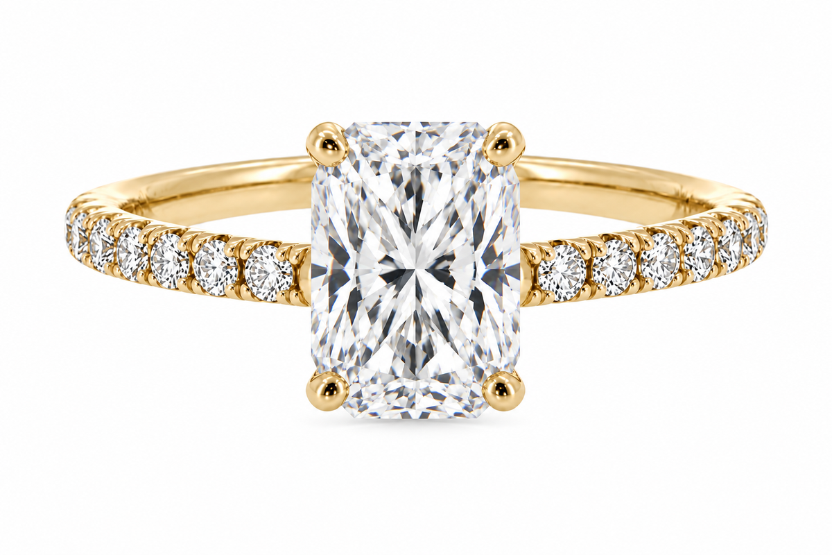 Everly ring - yellow gold - front view